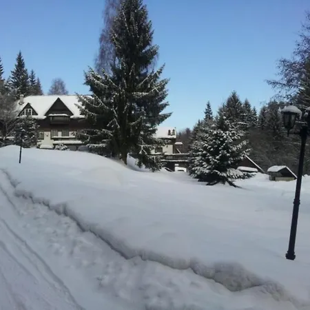 Lesni Zatisi Vojtechov Hotel 3*