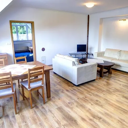 Lesni Zatisi Vojtechov Hotel 3*