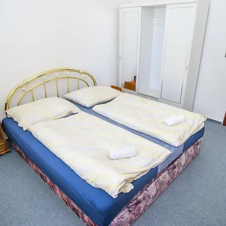 Lesni Zatisi Vojtechov Hotel Tisnov